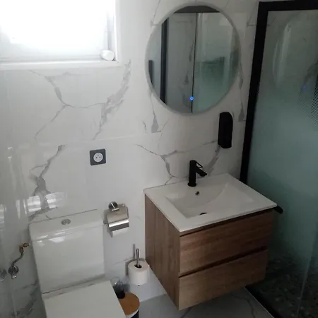 Сasa de vacaciones Le Doux Refuge 67 *